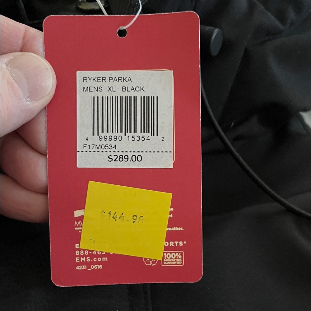 Eastern Mountain Sports Black Jacket with Red Tag - Picture 7 of 7